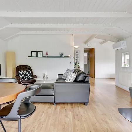 Algot - 100m To The Fjord By Interhome *